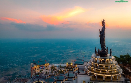 TOUR  NÚI BÀ ĐEN TÂY NINH 1 NGÀY  - Chinh phục Nóc nhà Nam Bộ - Buffet 80 Món